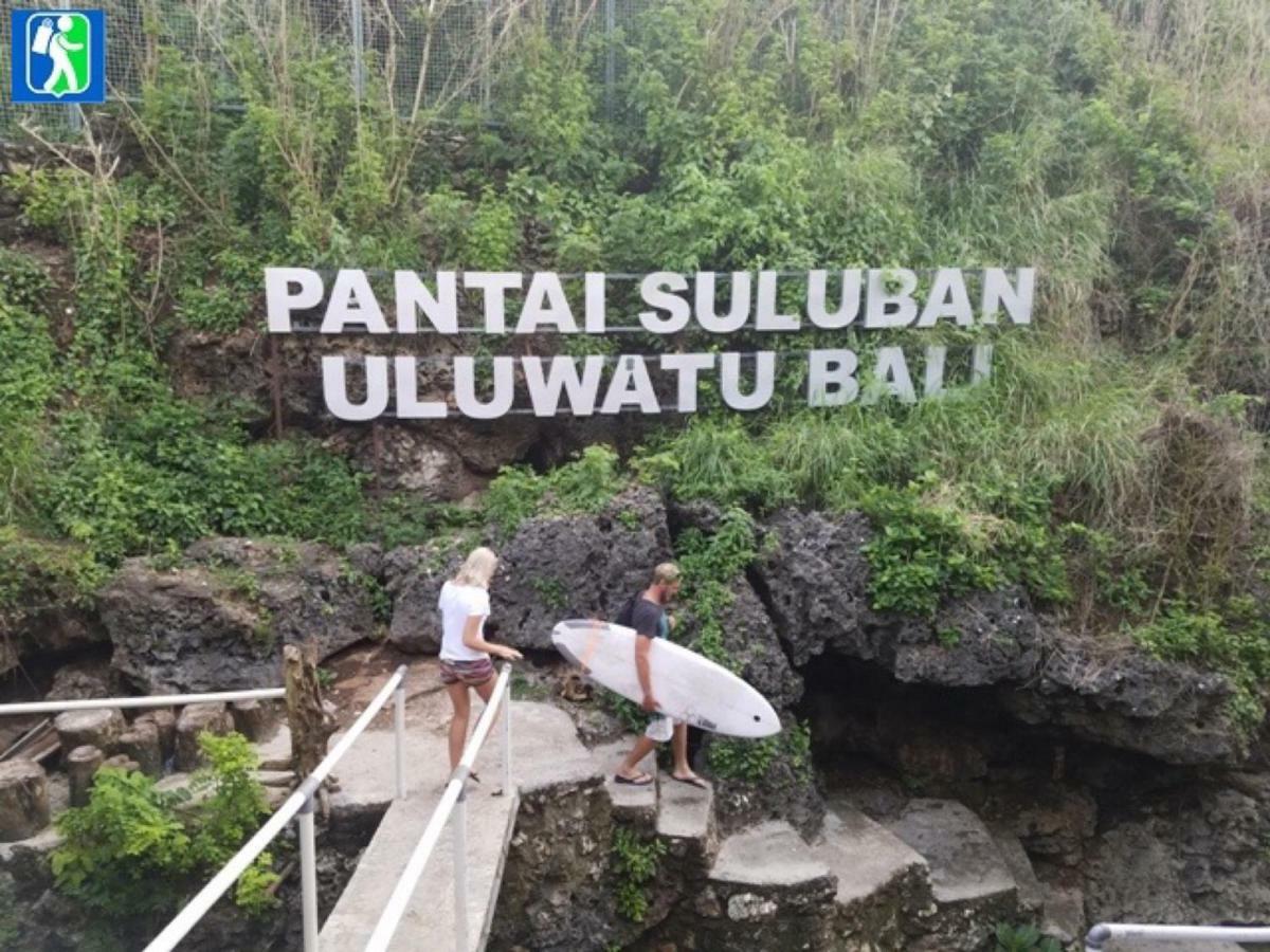 Bhujangga'S Village Near Pantai Uluwatu Redpartner Esterno foto