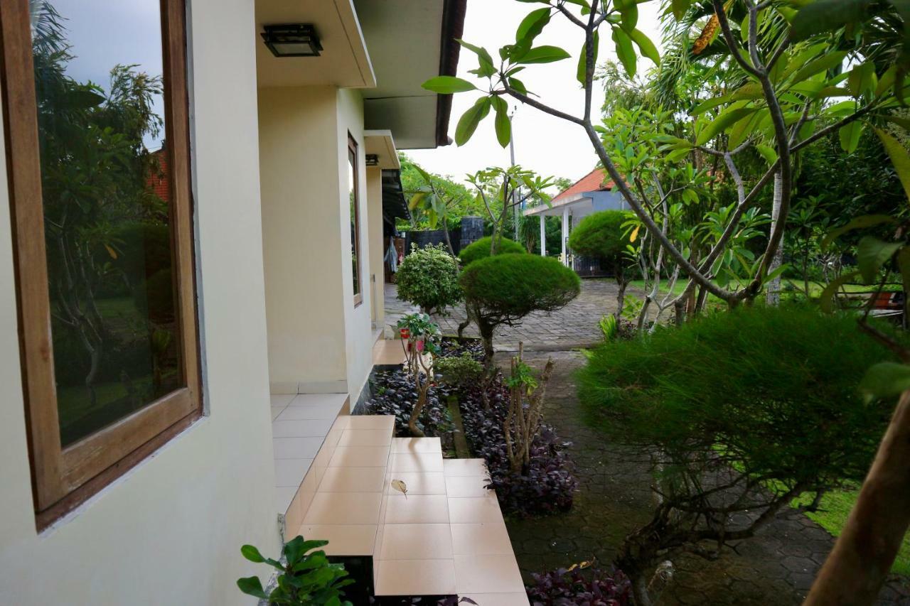Bhujangga'S Village Near Pantai Uluwatu Redpartner Esterno foto